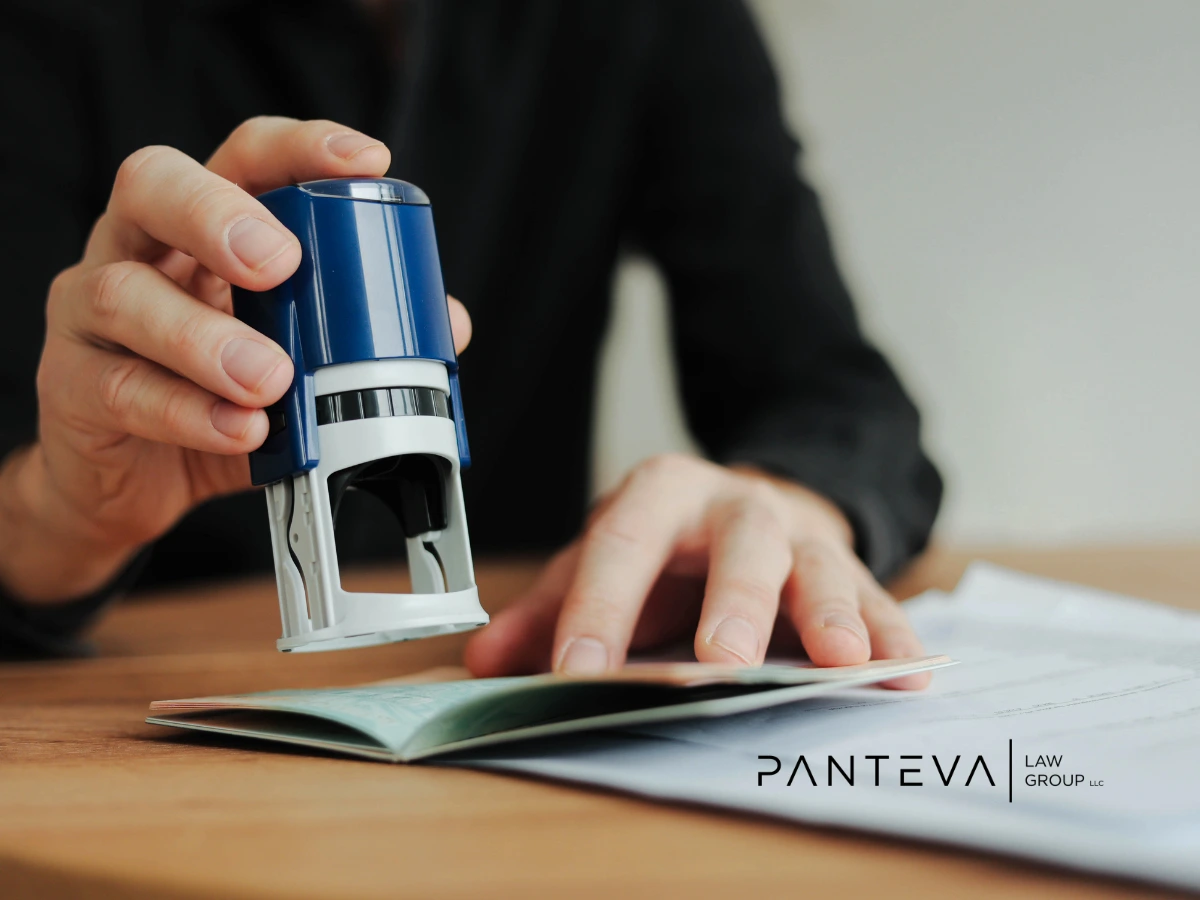 EB-1 vs. O-1 Visas: What Are the Differences? EB-1 vs. O-1 Visas: What Are the Differences?